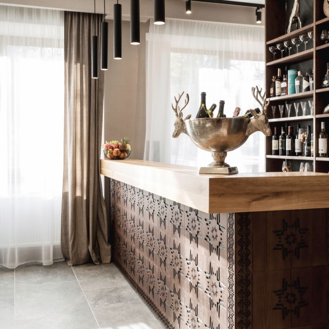 Arietes Marmont Resort